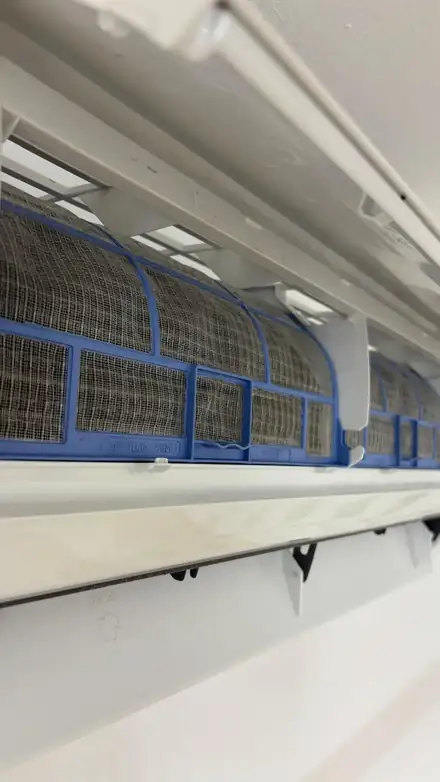Filtres blaus nets després del manteniment